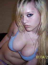 a horny girl from Saint Clair, Michigan
